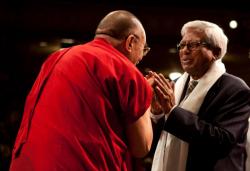 Fazle Hasan Abed with the Dalai Lama at the Vancouver Peace Summit
