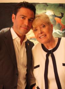 Mario Frangoulis and Betty Williams during the 2009 Vancouver    Peace Summit